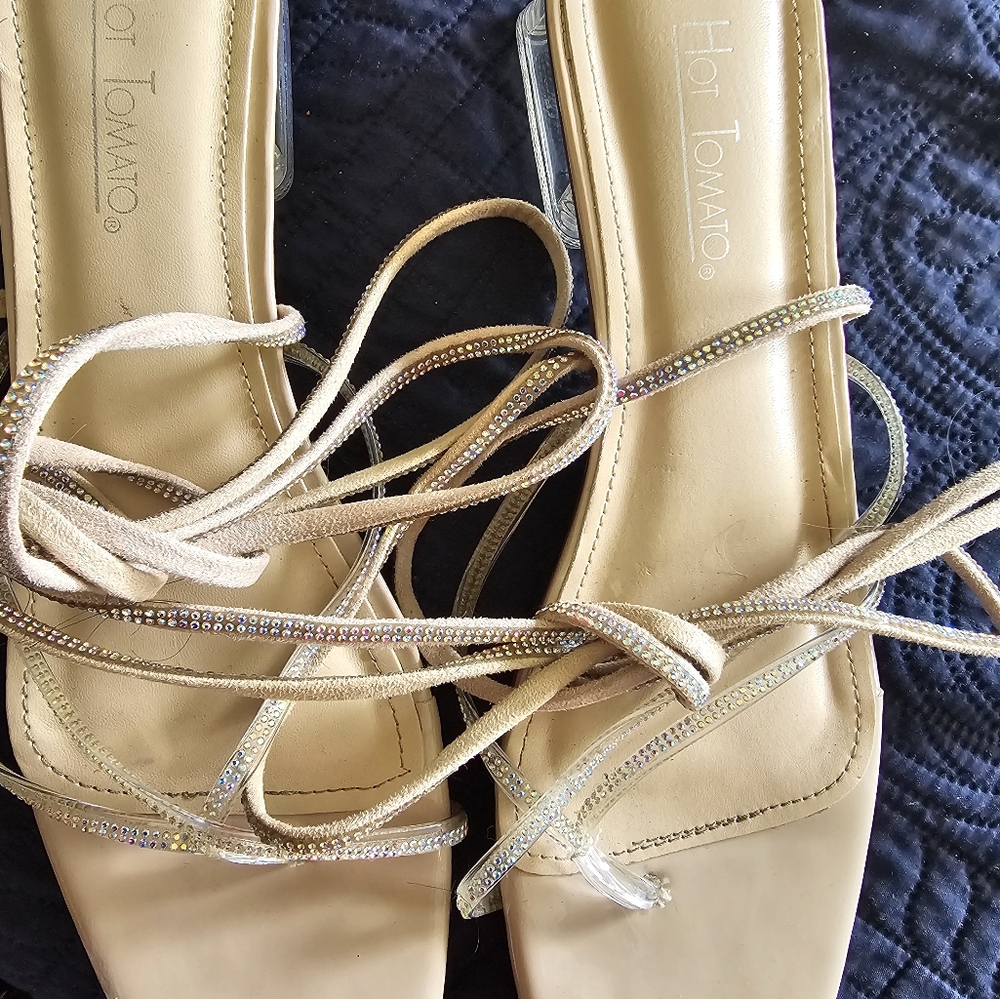 Cute sandals - Picture 3 of 4